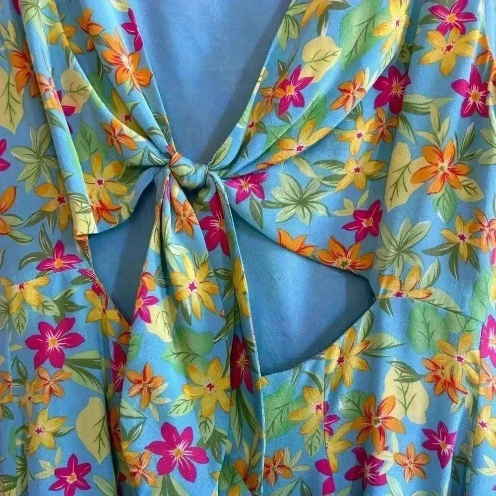 Maggy London 100% Silk Floral Maxi Dress - Picture 9 of 9